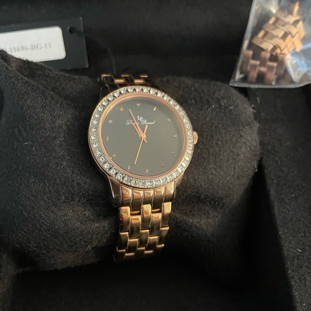 LUCIEN PICCARD Monte Velan Ladies Watch rose gold